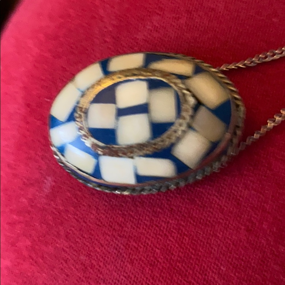 Unique Stone - image 2